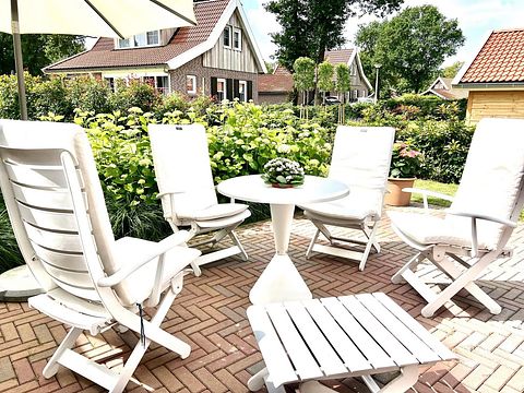 Familiehuis (6p) aan een recreatieplas - 5