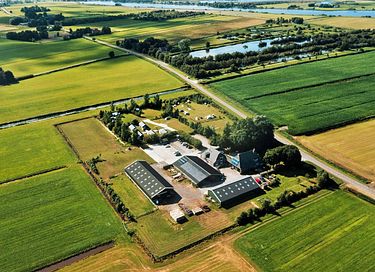 Tiny house (2p) in the Frisian countryside - 13