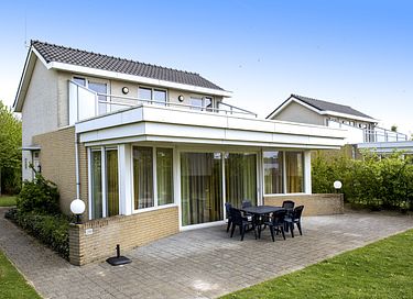 Schönes Haus mit Dachterrasse und großem Garten - 4