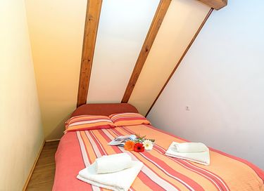 Spacious holiday home with (heated) pool - 23