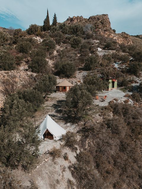 Spend the night in delicious glamping tent - 3