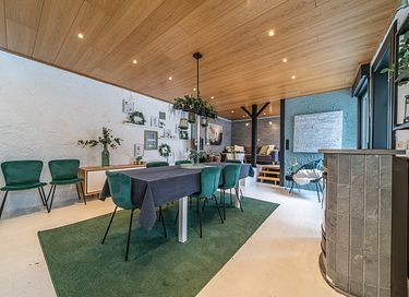 Vakantiehuisje met sauna en jacuzzi - 9