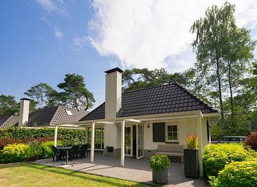 Logement de vacances avec grand jardin arboré - 13