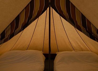 Vintage glamping tent in Rotterdam - 5