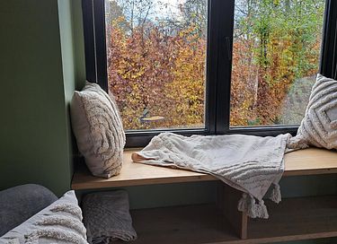 Tiny house in greenery - 10