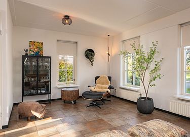 Familiehuis met grote tuin en sauna - 13