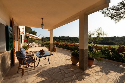 Holiday home with pool and beautiful views - 5