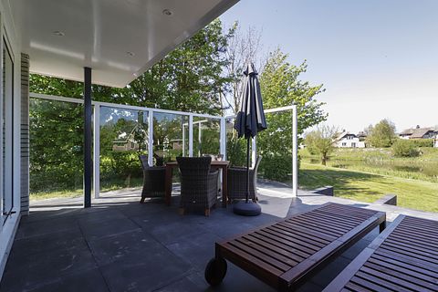 Luxury cottage with jetty - 3