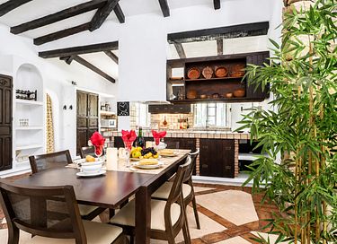 Group accommodation in Marbella with pool - 29