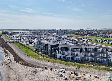 Wohnung mit Terrasse am Wasser - 36