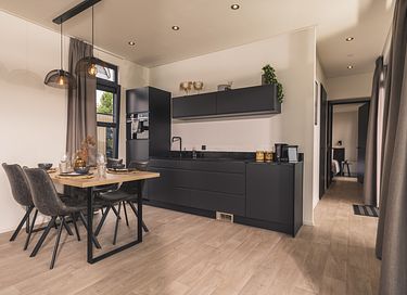 4-persoons vakantiehuis bij een recreatiemeer - 7