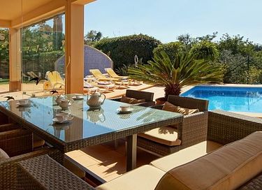 Luxe groepsaccommodatie met zwembad - 6