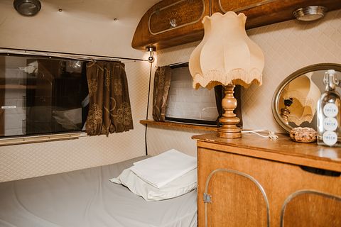 Knusse caravan in Hostel in Gent - 2