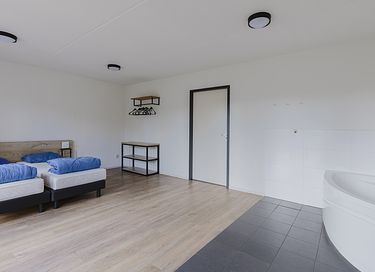 Geräumige Gruppenunterkunft mit überdachter Terrasse - 27