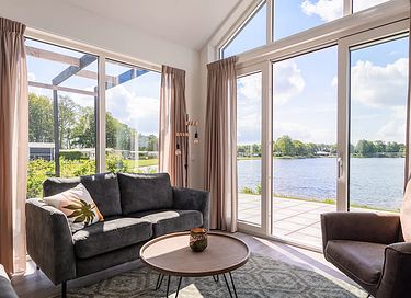 Vacation villa (4p) on the water in Drenthe - 3