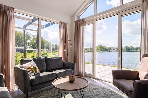 Vacation villa (4p) on the water in Drenthe - 3