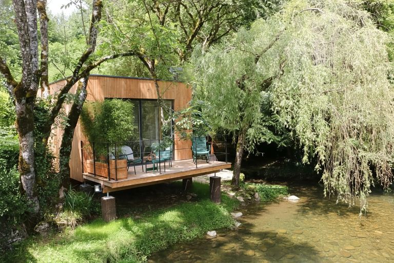 Tiny house with waterfront wellness - 1