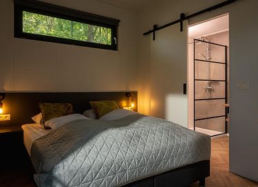 7 luxuriöse Lodges mit Whirlpool für bis zu 28 Personen - 10