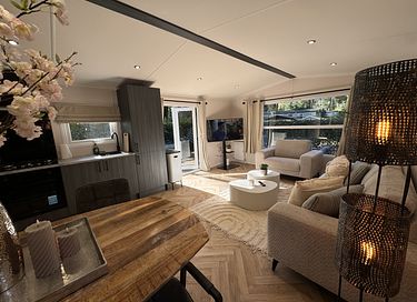 Chalet met jacuzzi in het bos - 6