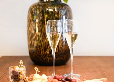 Romantisch verblijf met privé wellness - 13