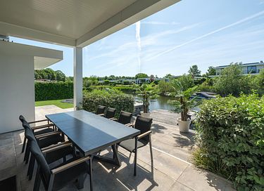 Villa moderne sur l'eau (8 personnes) avec climatisation - 18