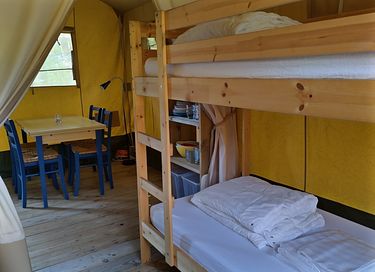 Slapen in een luxe safaritent in Drenthe - 4