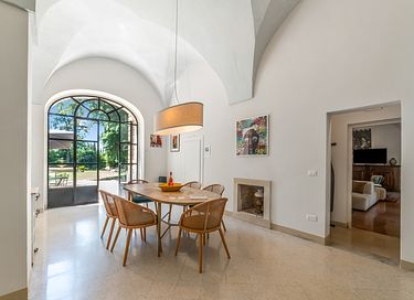 Vacation villa with private pool in Italy - 25