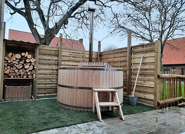 Uniek vakantiehuisje met hottub - 3