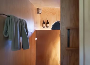 Maison enveloppante dans un magnifique jardin de cueillette - 11
