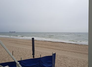 Knus slaaphuisje op het strand in Zeeland - 11