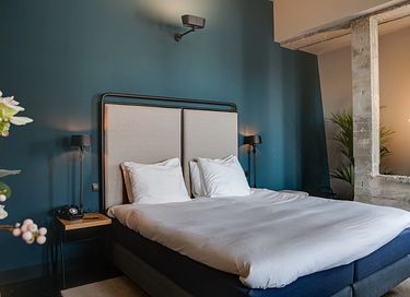 Luxe suite (45m2) in boutique hotel met bad - 5