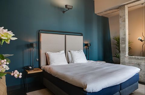 Luxe suite (45m2) in boutique hotel met bad - 5