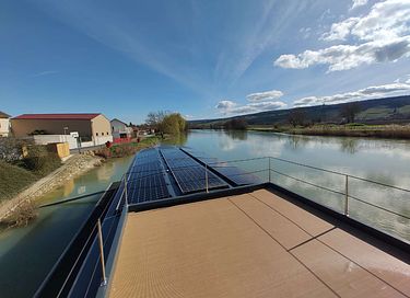 Woonboot met hottub in de Champagne streek - 9