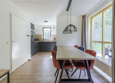 Detached bungalow on the edge of the forest - 9