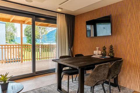 Waterfront holiday home (4p) with view - 5