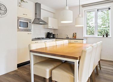 Vakantiehuis met sauna (6p) aan visvijver - 9