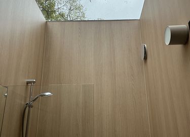 Uniek tiny house tussen de bomen - 5