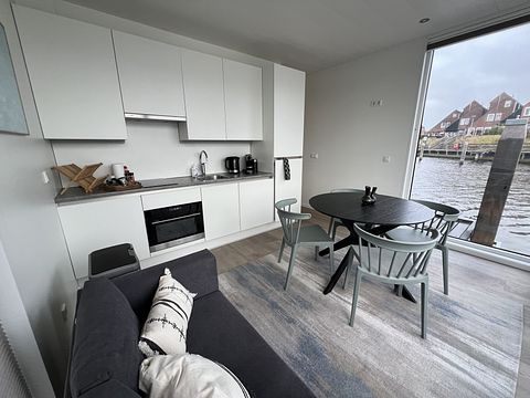 Slapen op een houseboat in Friesland - 4