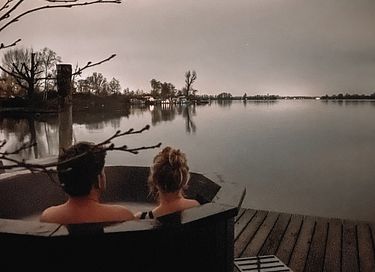 Uniek privé-eiland met tiny house & salonboot - 38