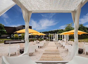 Vakantiewoning met tuin op waterrijk park - 12