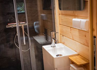 Waldhaus mit Whirlpool in der Nähe von Maastricht - 11
