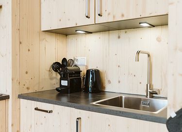 Unique tiny house in South Holland - 9
