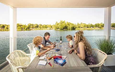 Unieke overnachting boven het water (6p) - 4