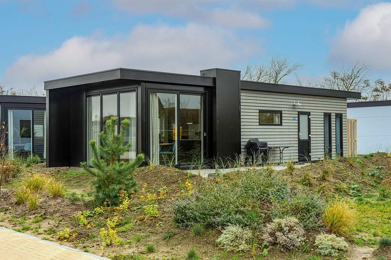 Holiday home on Texel near beach and sea - 1