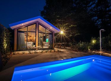 Luxury lodge with (heated) private pool - 1