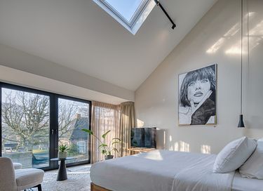 Luxuriöse Suite mit Whirlpool im Zentrum von Nes - 10