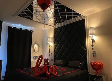 Romantische Wohnung mit privatem Jacuzzi - 14