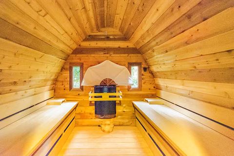 Luxe suite met bubbelbad en sauna in B&B - 5