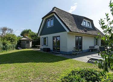 Maisonnette dans les dunes, à quelques pas de la plage