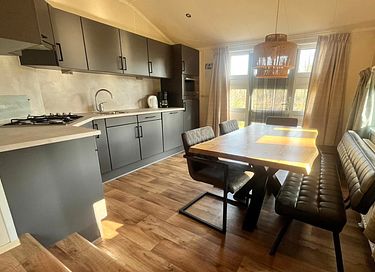 Bungalow met hottub in een mooie omgeving - 9